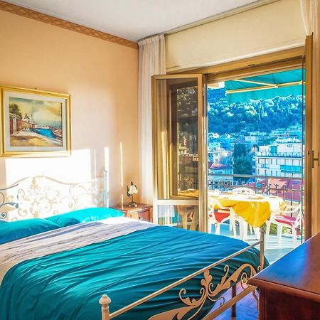Mari E Monti Appartamento In Centro Rapallo Eksteriør billede